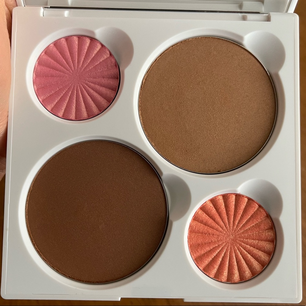 Ofra Francesca Tolot Gilded Palette Bronzer Blush Highlight Like New